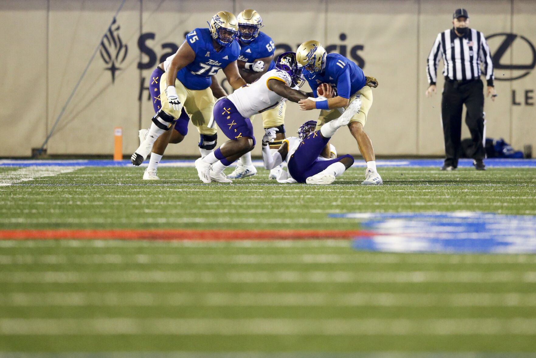 Tulsa Golden Hurricane vs East Carolina Pirates
